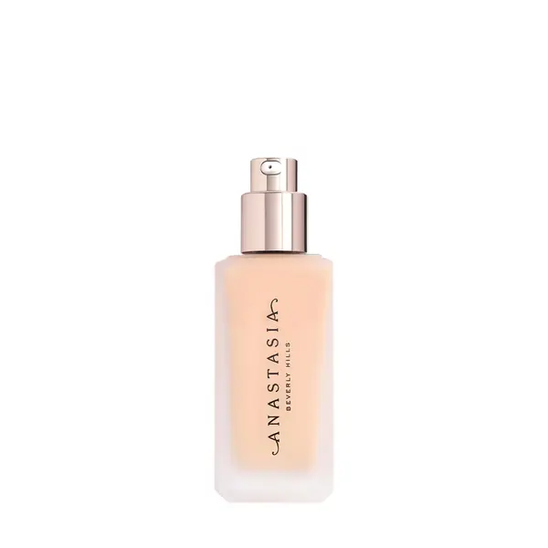 Impeccable blurring second-skin matte foundation 2wp 35 ml