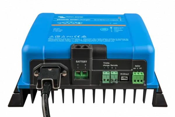 incarcator de retea victron energy phoenix smart ip43 charger 12/30 (1+1) 120/240v