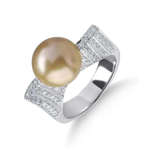 Inel din aur alb cu diamante de 0.6ct si perla de cultura