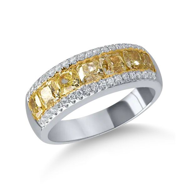 Inel din aur alb cu diamante galbene cushion si diamante incolore de 2.2ct