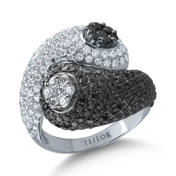Inel din aur alb cu diamante negre de 1.62ct si diamante transparente de 1.5ct