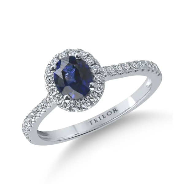 Inel din aur alb cu un safir oval de 0.8ct si diamante de 0.2ct