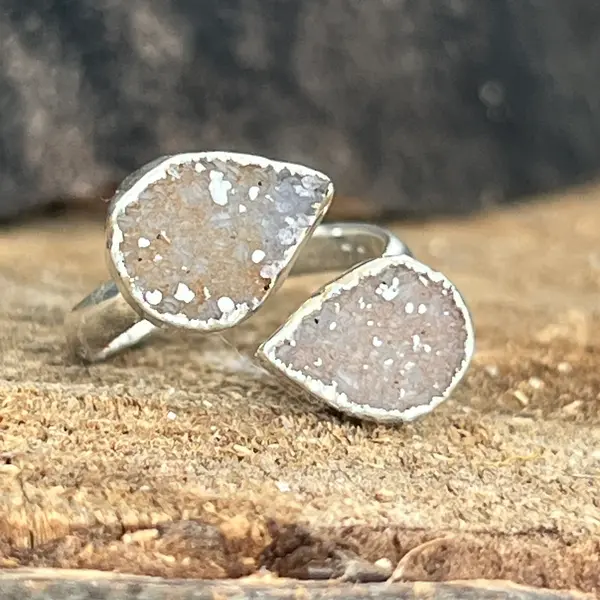 Inel reglabil agat druzy placat cu argint din Brazilia model 3