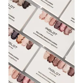 Inglot PlayInn Eyeshadow Palette paletă cu farduri de ochi