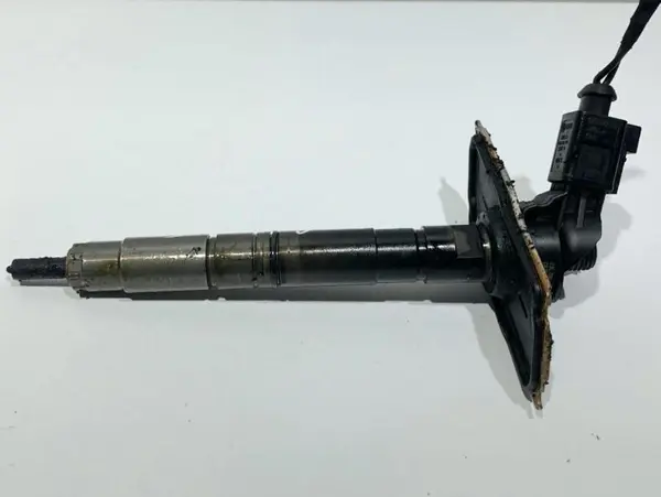 Injector 03L130277 Audi Q5 (2008-2012) [8R] 2.0 tdi CAGA,CAG,CBD,CBAB,CAH 170 cp