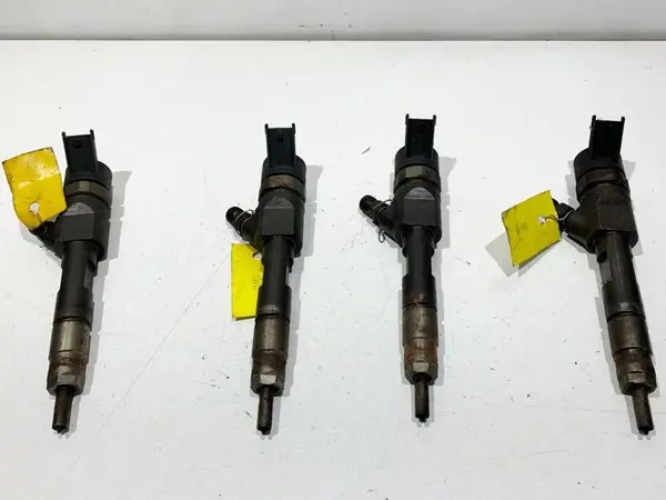 Injector 0445110328 Suzuki Grand Vitara 2 (2005->) 1.9 dci; 1.9 dci F9Q; F9Q 870