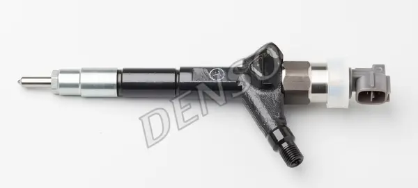 Injector NISSAN X-TRAIL 2.2D intre 2001-2005