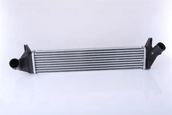 Intercooler, compresor NISSENS 96585