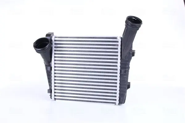 Intercooler, compresor NISSENS 96611