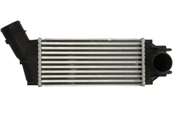 Intercooler, compresor THERMOTEC DAC016TT
