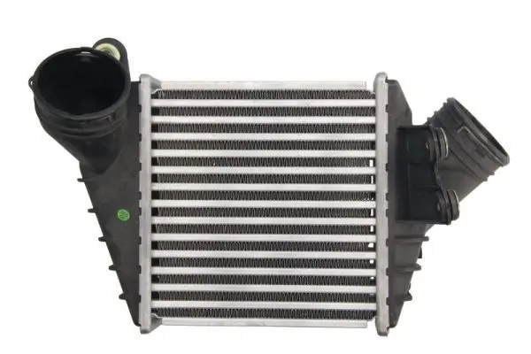 Intercooler, compresor THERMOTEC DAW017TT