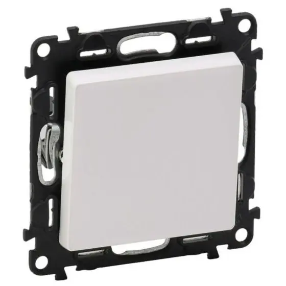 Intrerupator cap-scara Legrand 752106, 10AX, 250V, 10A, IP20, alb