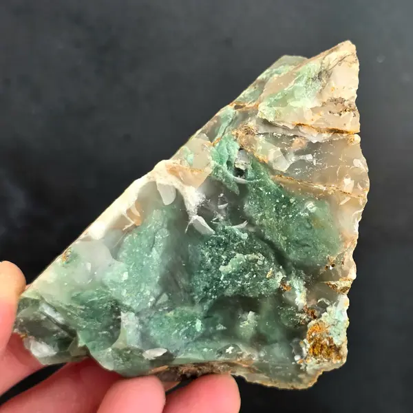 Jad verde piatra bruta model 6A
