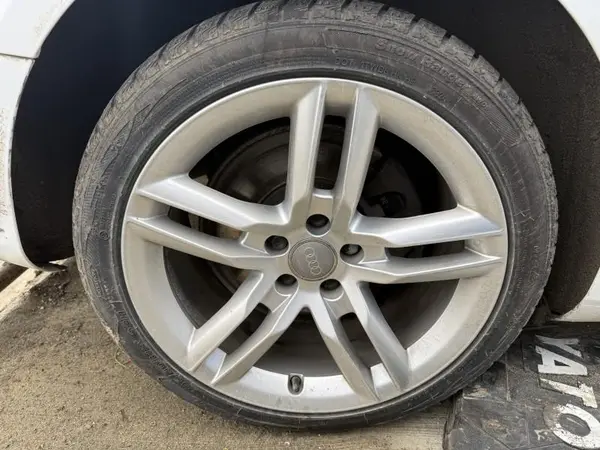 Jante aliaj r18 anvelope noi Audi A4 (2007-2011) [8K2, B8]