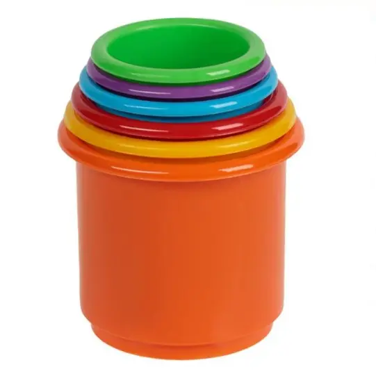 Joc de indemanare-Piramida cu cupe colorate