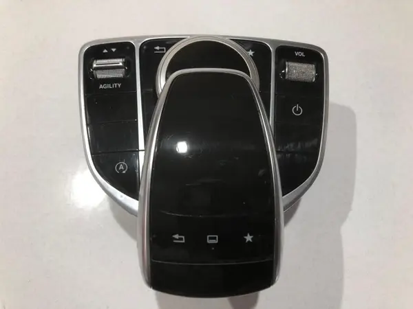 Joystick navigatie cu touchpad a2059005915 Mercedes C-Class (2014->) [W205]