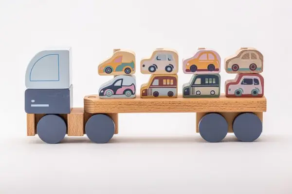 Jucarie din lemn - Cubika - Camion pentru masini - Pastel | Cubika