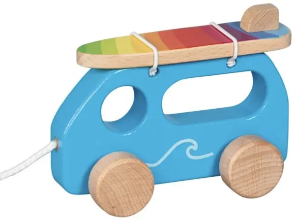 Jucărie pentru tragere din lemn Goki - Van cu placa de surf