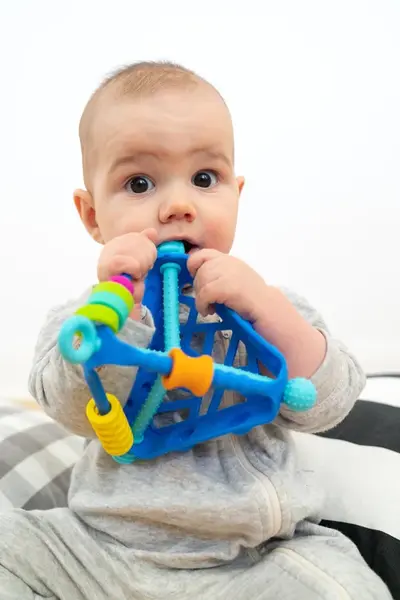 Jucarie senzoriala - Piramida Wigloo | Mobi