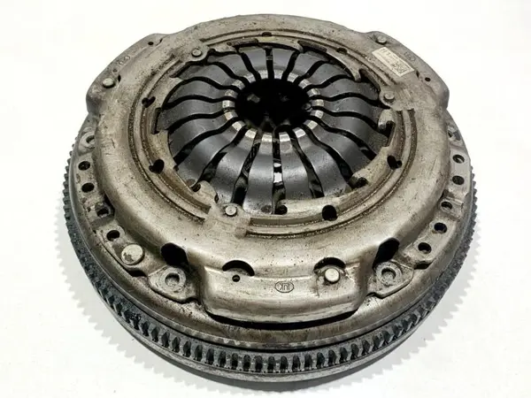 Kit ambreiaj luk (volanta masa simpla) 302057404R Renault Megane 3 (2008-2012) 1.5 dci K9K 846