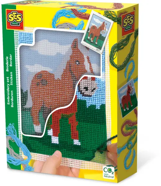Kit creativ - Broderie cal cu ac si fire incluse,+8 ani