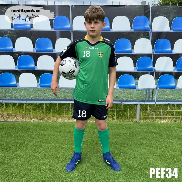 Kit echipament fotbal copii Patrick EF34 2XL, VERDE CU BLEUMARIN