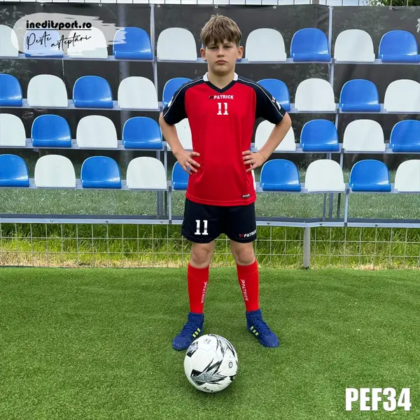 Kit echipament fotbal copii Patrick EF34 XL, ROȘU CU BLEUMARIN