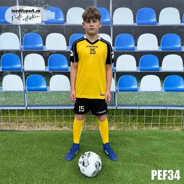 Kit echipament fotbal copii Patrick EF34 XS, GALBEN CU NEGRU
