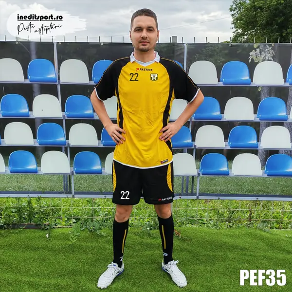 Kit echipament fotbal copii Patrick EF35 2XL, GALBEN CU NEGRU