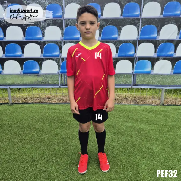 Kit echipament fotbal copii si adulti personalizat PEF32 2XS