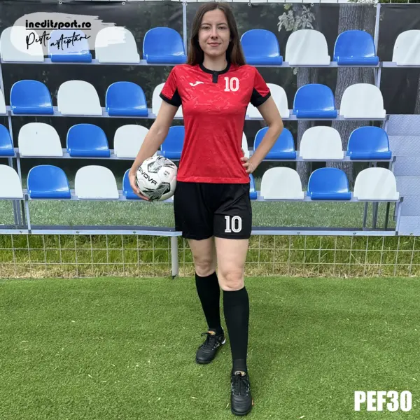 Kit echipament fotbal feminin personalizat PEF30 XS