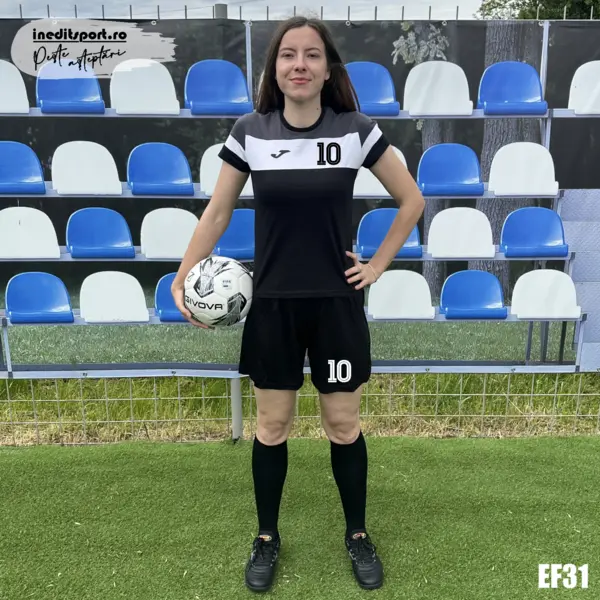 Kit echipament fotbal feminin personalizat PEF31 XS