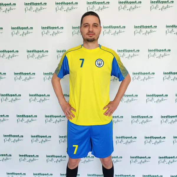 KIT Juve - 2 tricouri si sort - EF11 Galben-Albastru, M