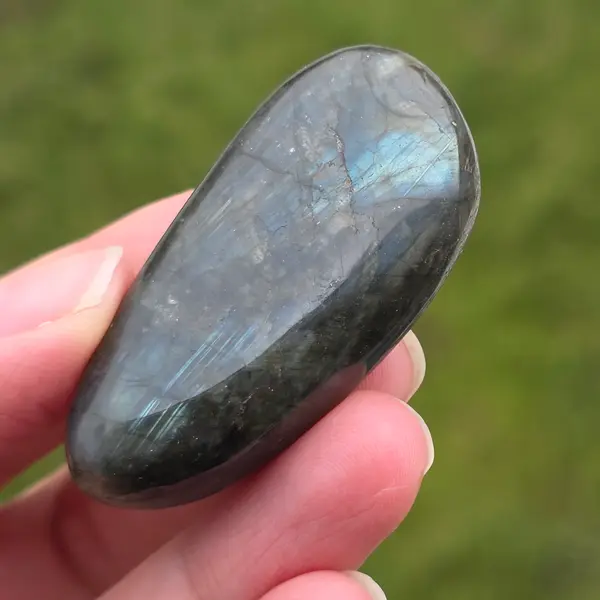 Labradorit palm stone m12
