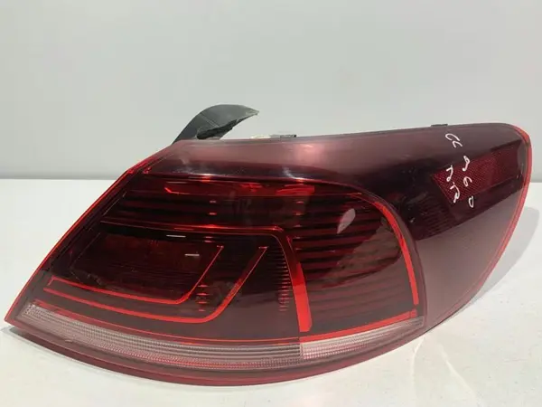 Lampa spate dreapta aripa 3C8945208M Volkswagen Passat CC facelift (2012-2016)