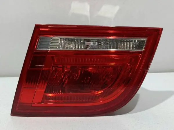Lampa spate dreapta haion 8P4945094D Audi A3 facelift (2008-2013) [8P1]