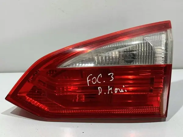 Lampa spate dreapta haion BM51-13A602-DC Ford Focus 3 (2011-2015)