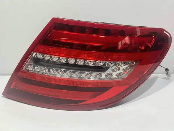 Lampa spate dreapta led A2048205864 Mercedes C-class facelift (2011-2014) [w204]