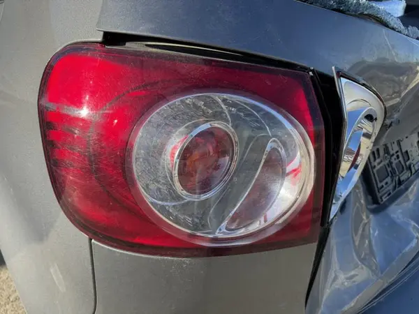 Lampa spate stanga aripa 5M0945095S Volkswagen Golf 6 plus (2009-2014)