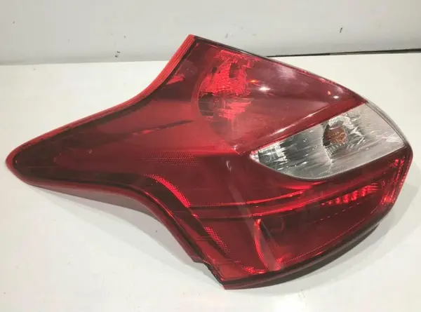Lampa spate stanga aripa (cu defect) bm51-13405-a Ford Focus 3 (2011-2015)