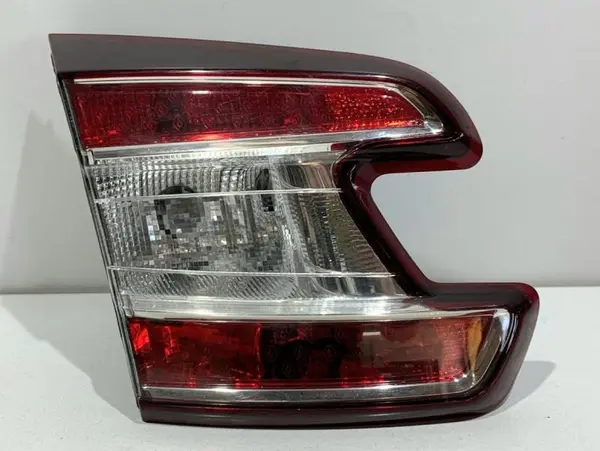 Lampa spate stanga haion 265550028R Renault Megane 3 (2008-2012)