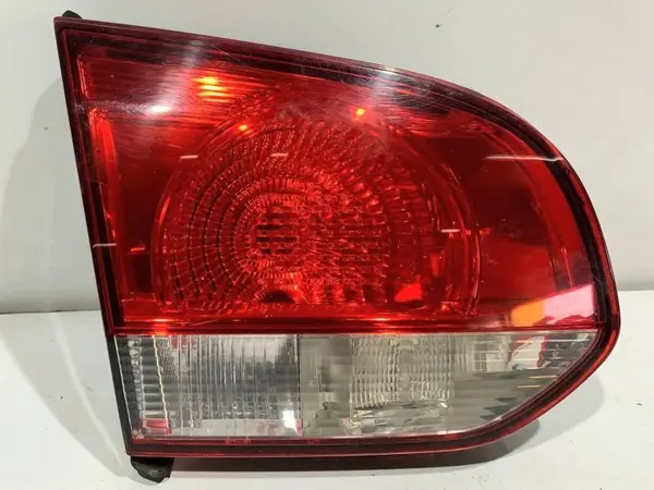 Lampa spate stanga haion 5K0945259 Volkswagen Golf 6 (2008-2013)