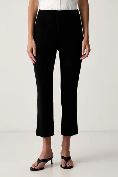 Le Privé pantaloni capri pentru femei din vâscoză YSEE CAPRI NOIR