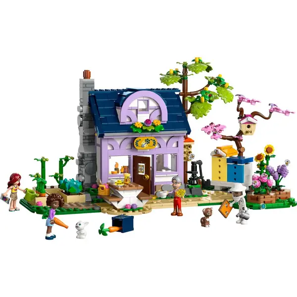 LEGO® Jucarie LEGO FRIENDS, Casa apicultorilor si gradina cu flori