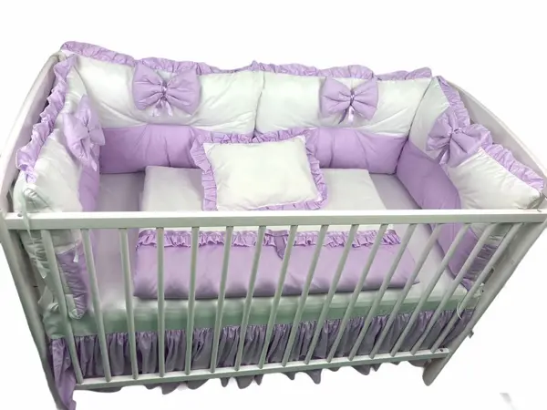 Lenjerie cu 6 aparatori pufoase si fundite Bicolore Lila 140x70 cm