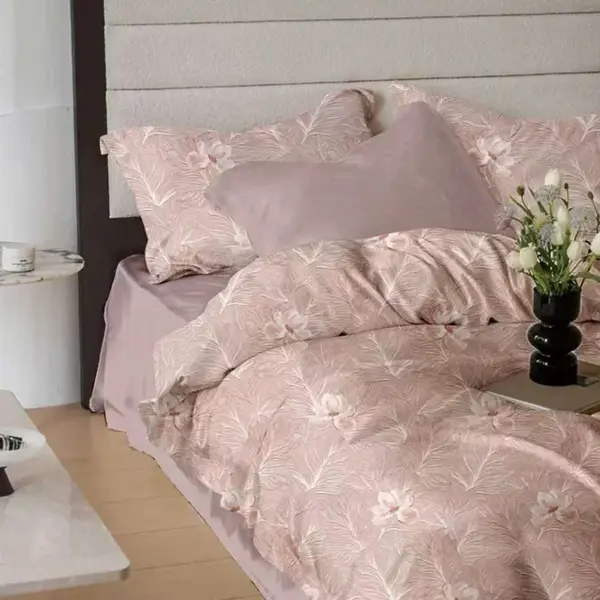 Lenjerie de pat finet 6 piese, cearceaf pat cu elastic, cearceaf pilota 200x230, 2 fete perna 50x70, 2 fete perna 70x70, Extra, Pink Leaves, 63