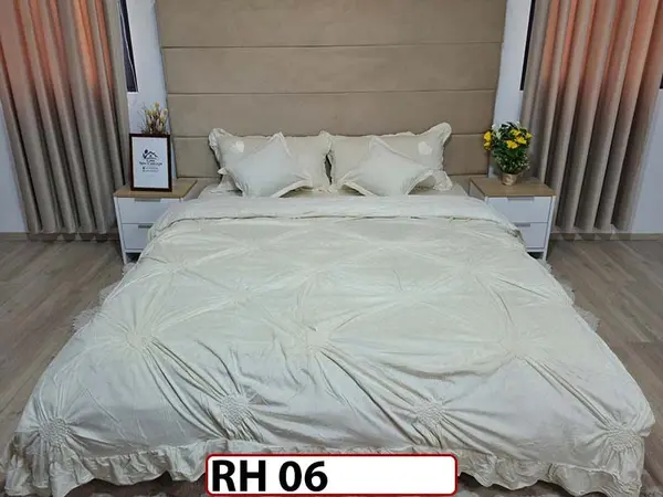 Lenjerie din catifea Brodata 6 piese cu Inimioare - RH06