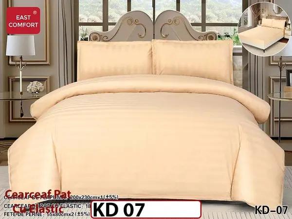Lenjerie din damasc finet cu 4 piese, cearceaf cu elastic - KD 07