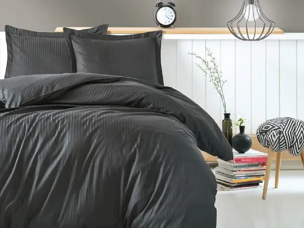Lenjerie Elegant Stripe Antracit (Satin Deluxe)