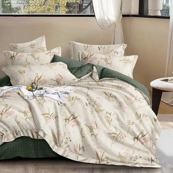 Lenjerie pat dublu bumbac satinat - 3 Bucati 219 Lei - Crem flori
